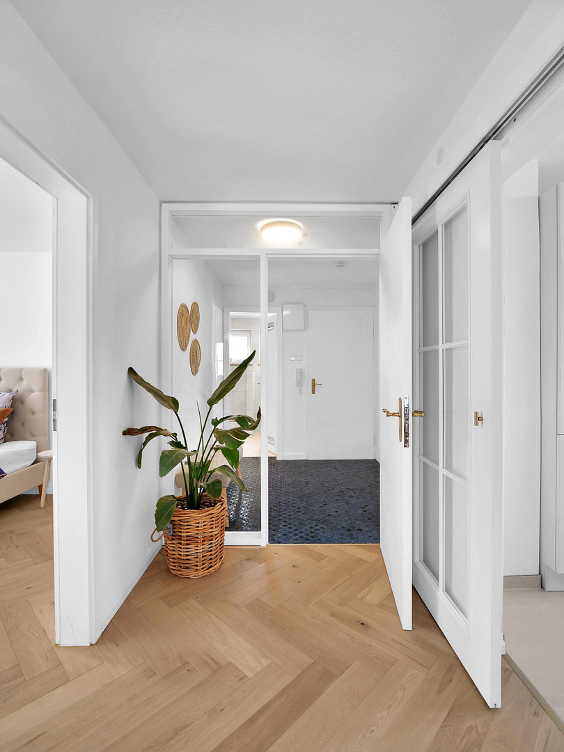 Provisionsfrei: Renovierte Wohnung mitten in Stuttgart mit Blick auf Weinberge und Grabkapelle – Degenfelder. Str. 3, 70327 Stuttgart(Wangen) – Vorschaubild 6