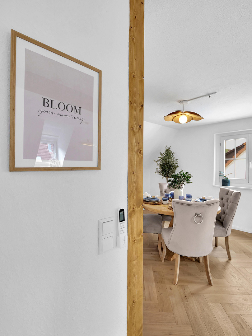 Provisionsfrei: Renovierte Wohnung mitten in Stuttgart mit Blick auf Weinberge und Grabkapelle – Degenfelder. Str. 3, 70327 Stuttgart(Wangen) – Vorschaubild 5