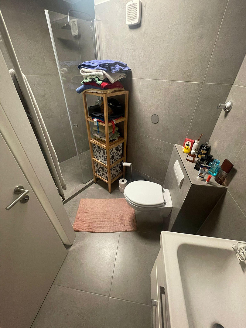 Renovierte 2-Zimmer-Wohnung mit Balkon, Aufzug & Einbauküche in zentraler Lage von Düsseldorf – Gerresheimerstr 18, 40211 Düsseldorf(Stadtmitte) – Vorschaubild 5