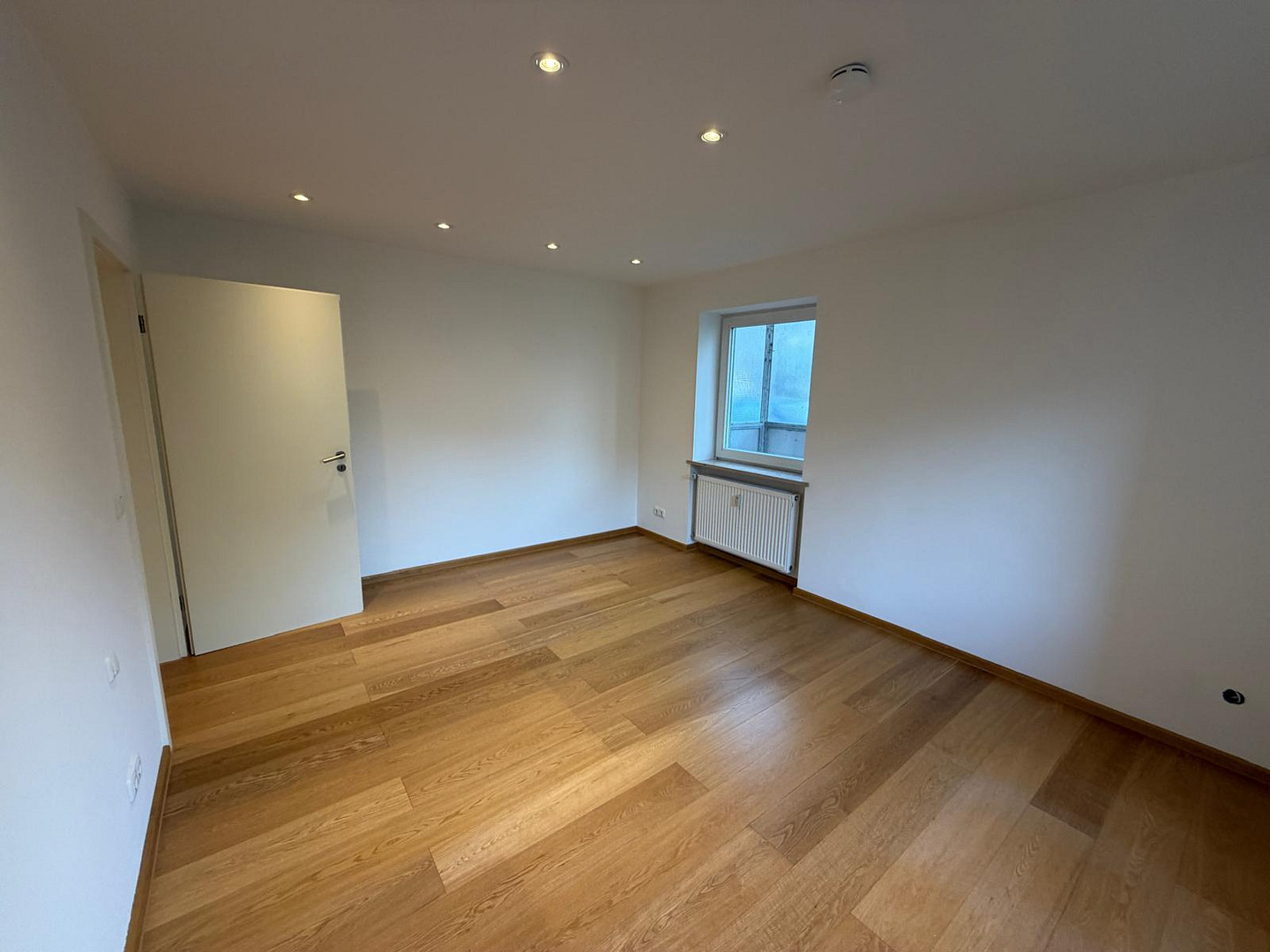 Moderne 3-Zimmer-Wohnung mit offenem Wohnkonzept in Sendling – 81 m² Wohnfläche + 40 m² UG – München(Sendling-Westpark) – Vorschaubild 2