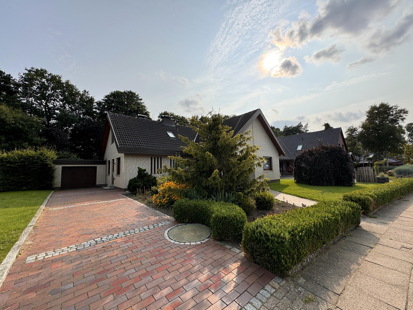 Einfamilienhaus in Brunsbüttel (bevorzugte Lage, 200 m zur Elbe, teilweise Elbblick, provisionsfrei) – Theodor-Storm-Straße 35, 25541 Brunsbüttel – Vorschaubild 12