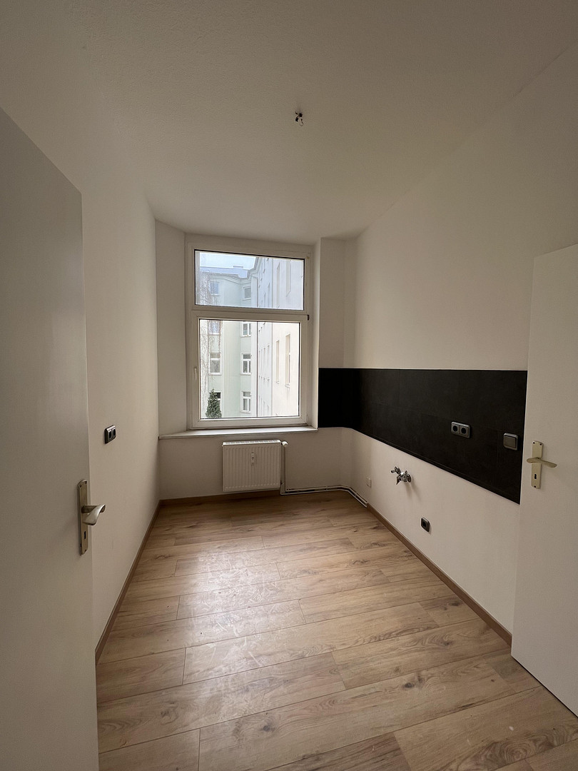 Großzügige 2-Zi Familienwohnung, 2 Bäder, zentrumsnah, sehr hell und freundlich – Magdeburg(Stadtfeld) – Vorschaubild 2