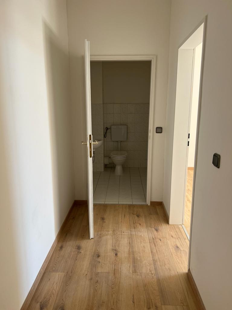 Großzügige 2-Zi Familienwohnung, 2 Bäder, zentrumsnah, sehr hell und freundlich – Magdeburg(Stadtfeld) – Vorschaubild 8