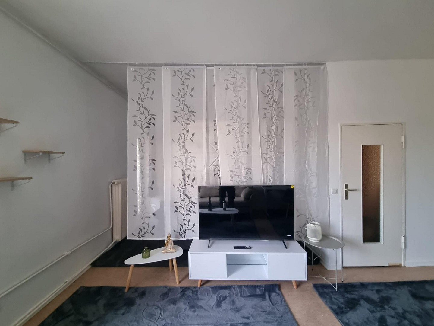 Helle, geräumige, möblierte Wohnung mit Balkon in zentraler Lage nahe U Alt-Mariendorf – 12107 Berlin(Mariendorf) – Vorschaubild 3