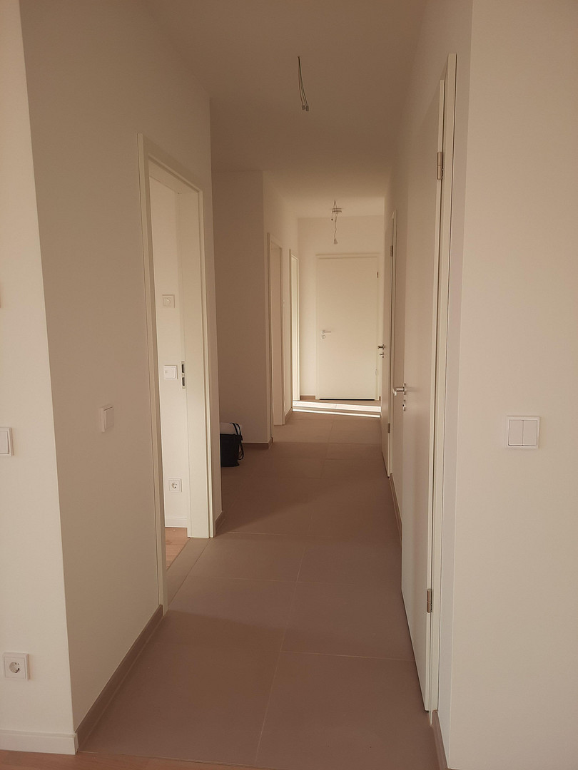 Moderne 4-Zimmer Wohnung mit Südbalkon, Einbauküche und Tiefgaragenstellplatz (Neubau), von privat – Foto 13