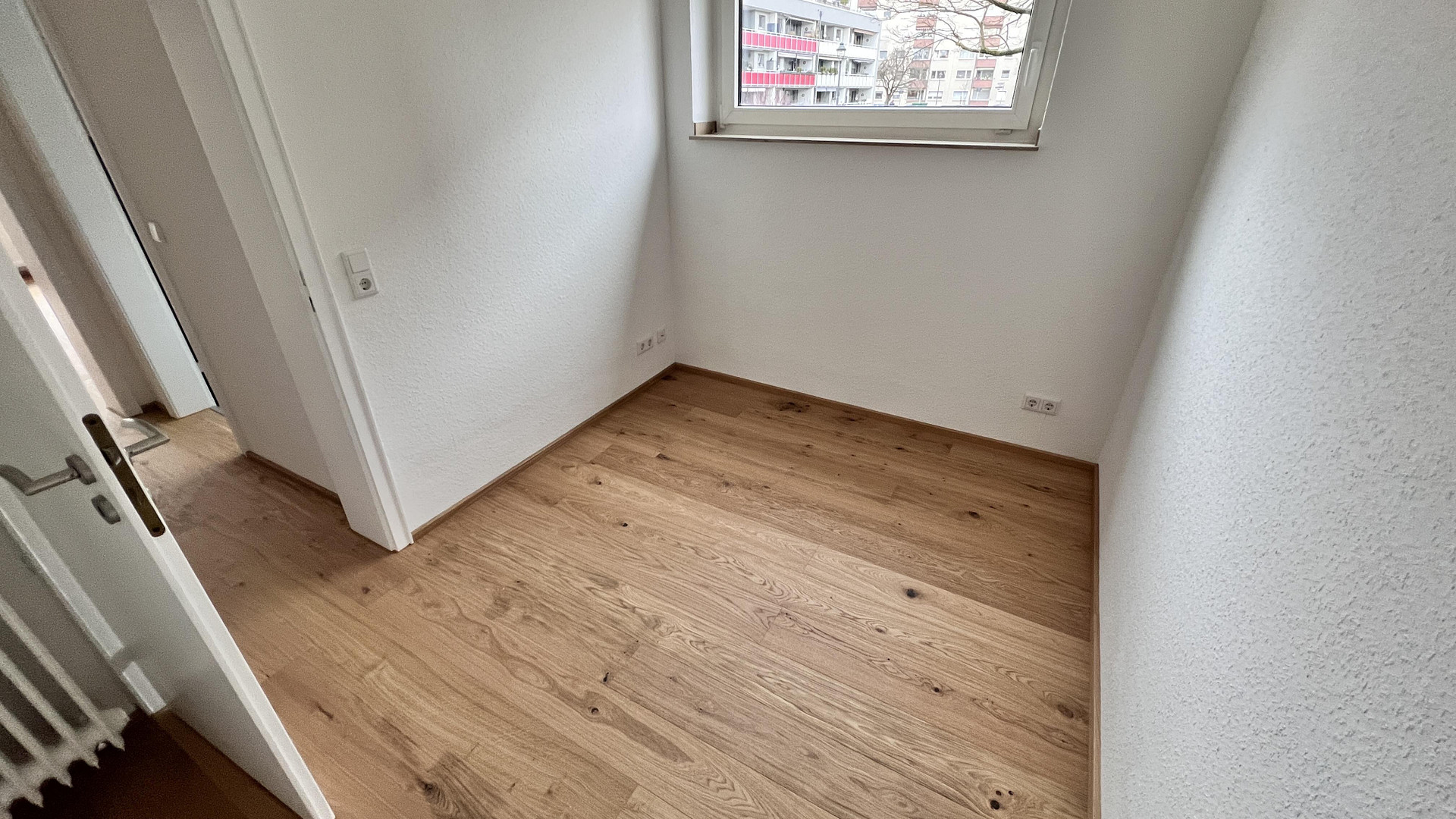 Luxuriös kernsanierte 80 m2 Wohnung in Düsseldorf Lörick – Niederdonker Str. 9, 40547 Düsseldorf(Lörick) – Vorschaubild 8