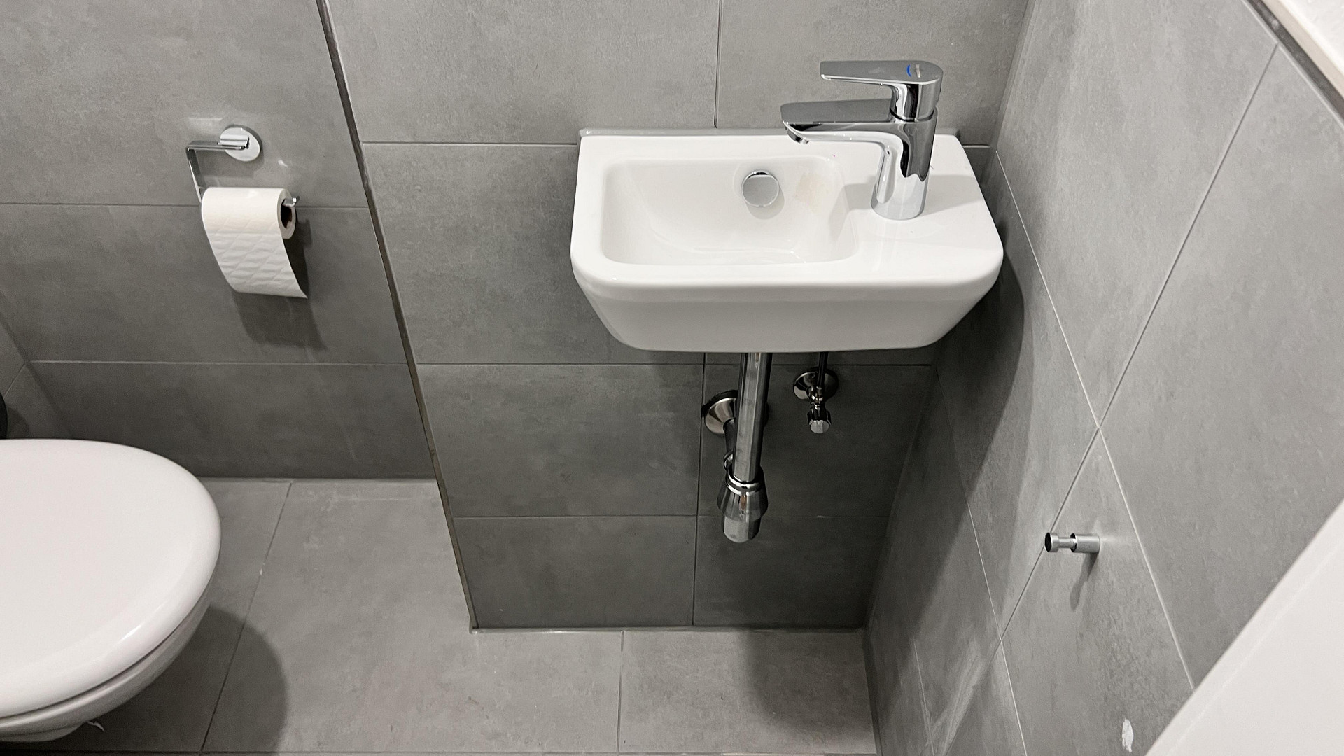 Luxuriös kernsanierte 80 m2 Wohnung in Düsseldorf Lörick – Niederdonker Str. 9, 40547 Düsseldorf(Lörick) – Vorschaubild 4