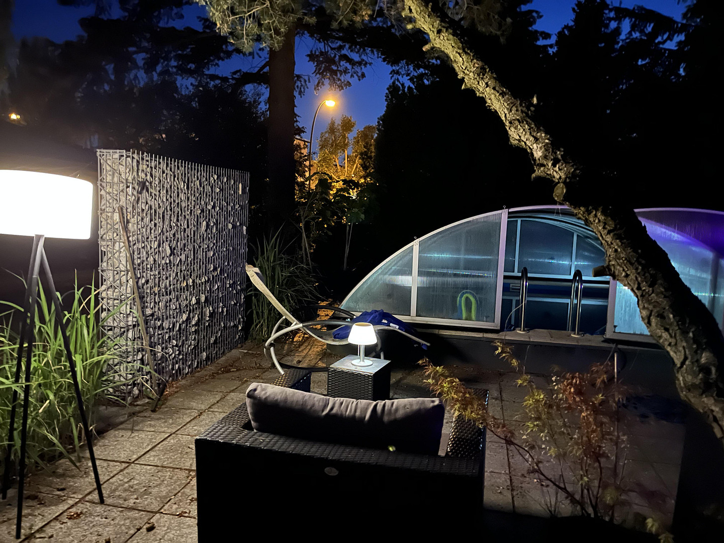 Haus im Bungalowstil mit Pool, Nebengelass und großem Grundstück mit Potential für ein 2 Haus – Berlin(Altglienicke) – Vorschaubild 22