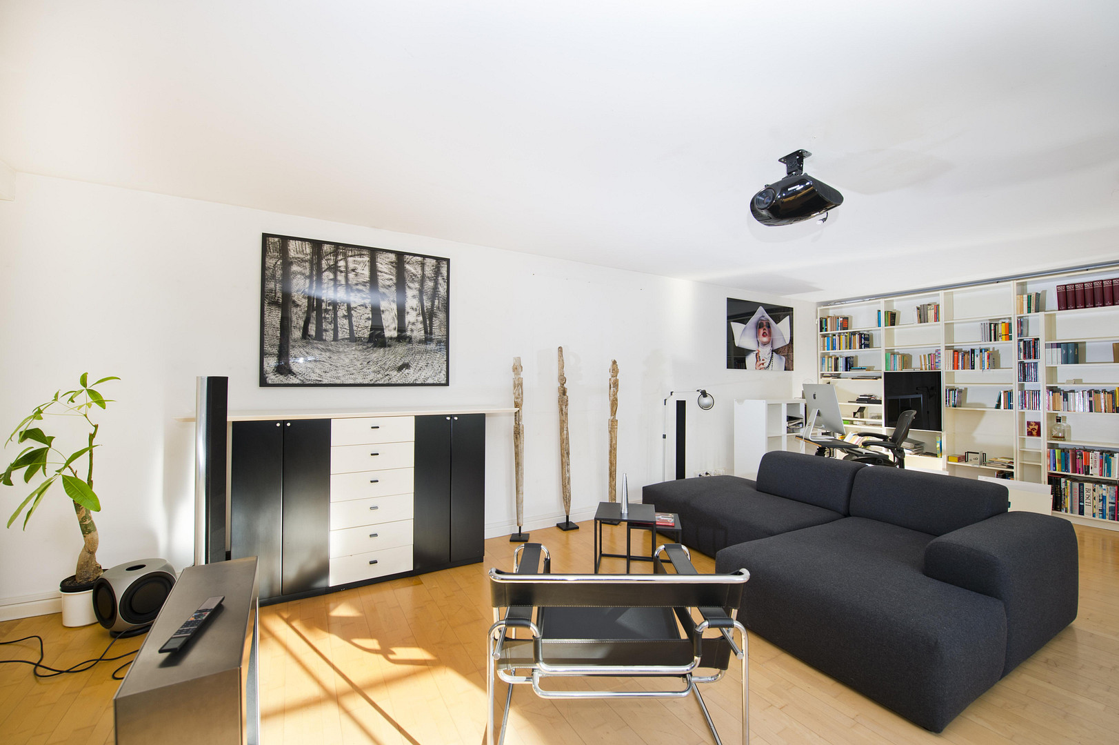 Haus im Bungalowstil mit Pool, Nebengelass und großem Grundstück mit Potential für ein 2 Haus – Berlin(Altglienicke) – Vorschaubild 4