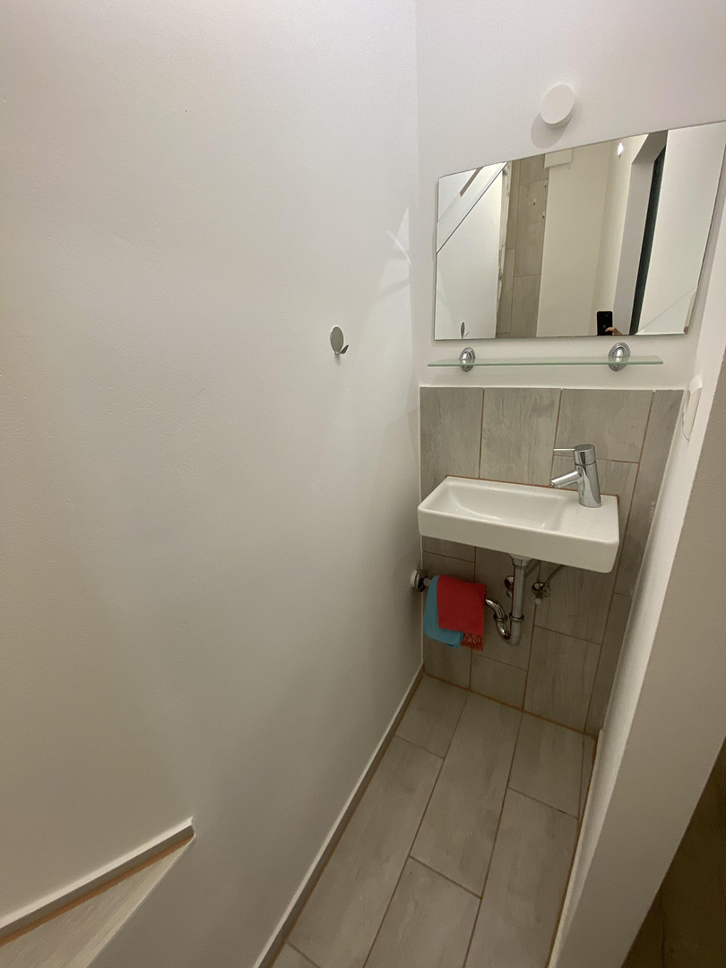 Renoviert, Möbliert, Erstbezug, Eigener Eingang, Zentral – Senefelderstraße 100, 70176 Stuttgart(West) – Vorschaubild 7