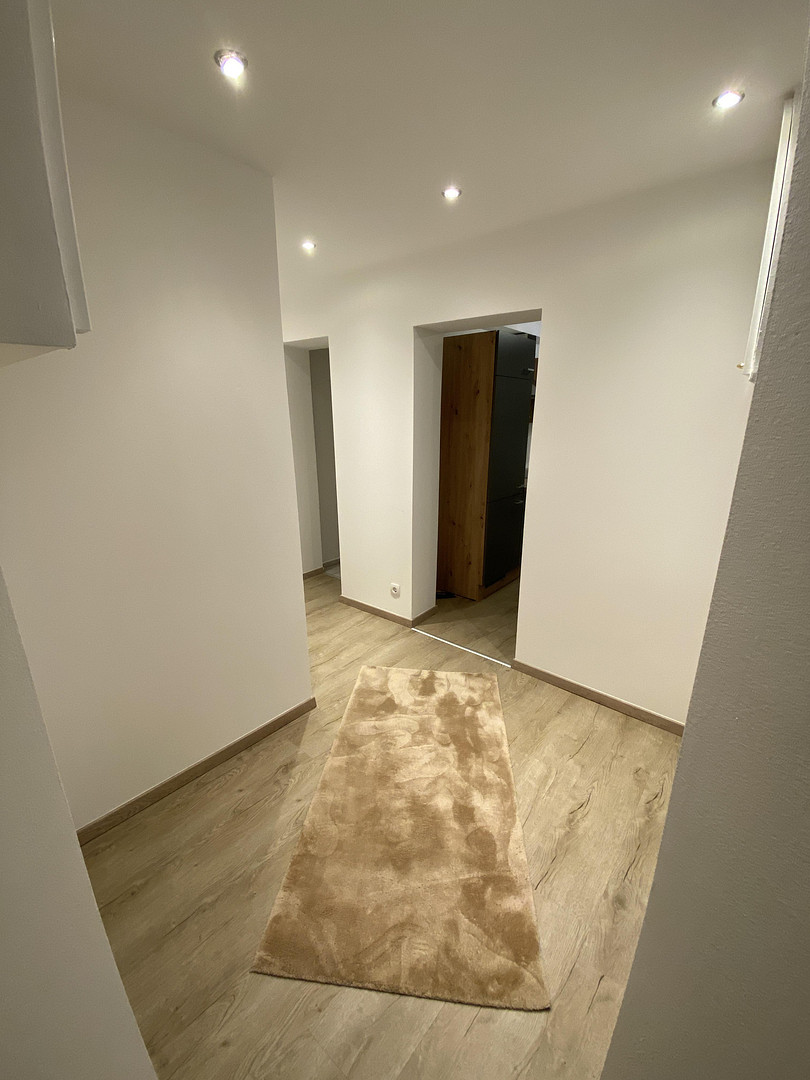 Renoviert, Möbliert, Erstbezug, Eigener Eingang, Zentral – Senefelderstraße 100, 70176 Stuttgart(West) – Vorschaubild 10