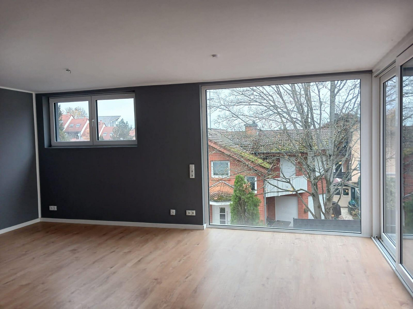 Luxuriöse Neubau-Immobilie in Naturnähe: Modern, lichtdurchflutet und vielseitig – 55543 Bad Kreuznach – Vorschaubild 8