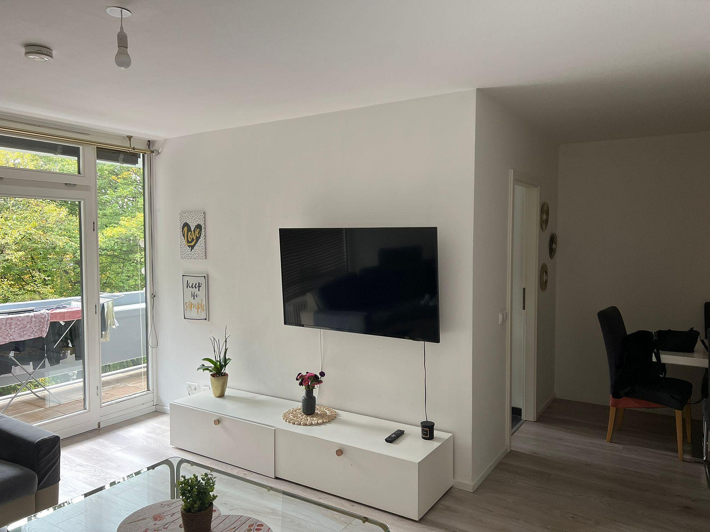 Geschmackvolle 3-Zimmer-Wohnung mit gehobener Innenausstattung mit Balkon in München Perlach – Alfred-Neumann-Anger 14, 81737 München(Neuperlach) – Vorschaubild 11