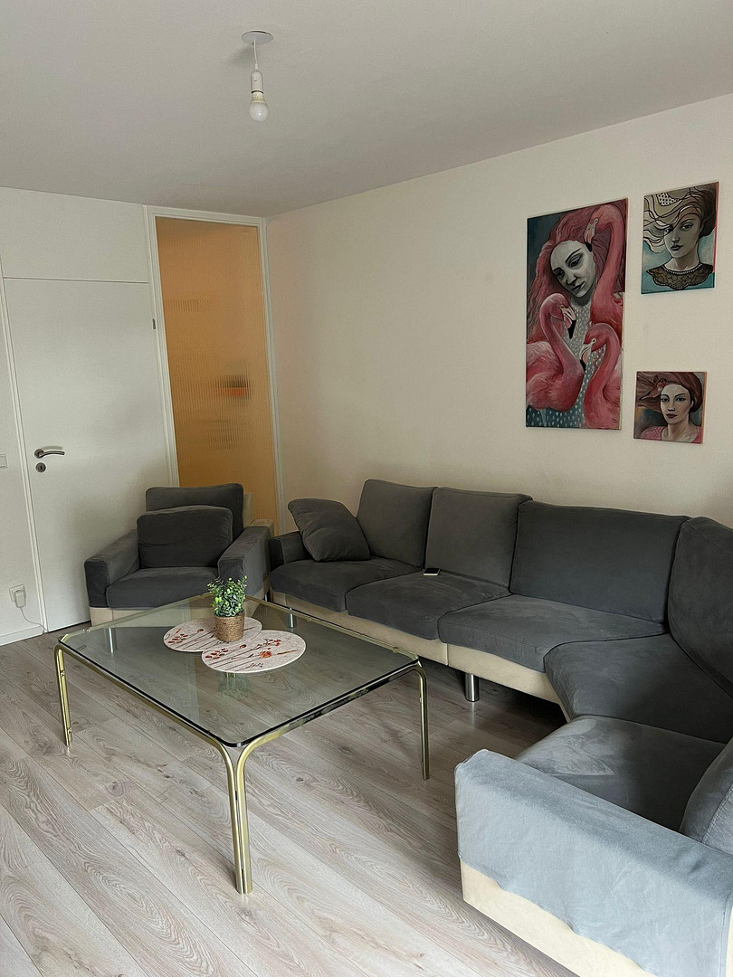 Geschmackvolle 3-Zimmer-Wohnung mit gehobener Innenausstattung mit Balkon in München Perlach – Alfred-Neumann-Anger 14, 81737 München(Neuperlach) – Vorschaubild 9