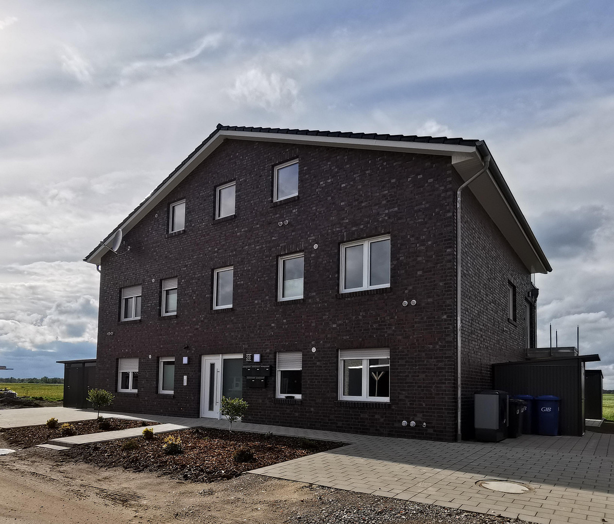 Helle 3-Zimmer-Wohnung mit Terrasse in ruhiger Lage – Neubaugebiet in Großenmeer/Ovelgönne – Löwenzahnweg, 26939 Ovelgönne(Großenmeer) – Vorschaubild 2