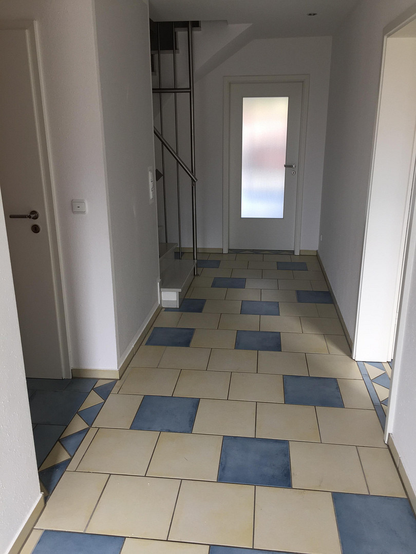 Provisionsfrei: Exklusive, moderne Doppelhaushälfte mit Garage in Hückelhoven-Ratheim – Am Waldrand 43, 41836 Hückelhoven-Ratheim(Ratheim) – Vorschaubild 3