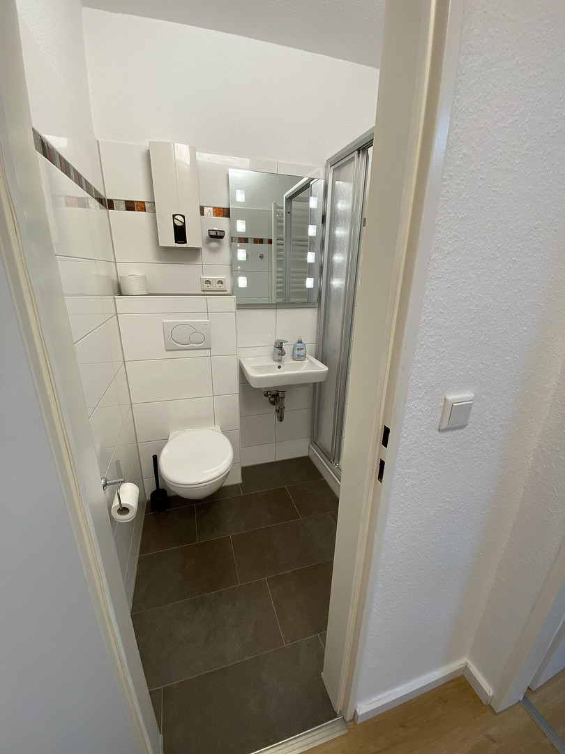 Möblierte Appartement in ruhiger Lage mit Balkon und Aufzug – Adlerstr. 46, 40882 Ratingen(Homberg) – Vorschaubild 10