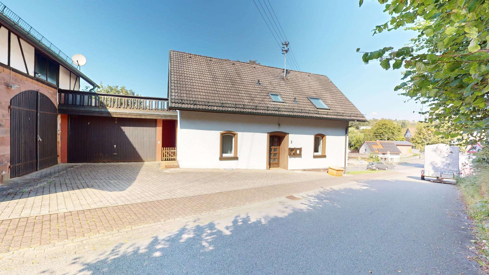 charmates Einfamilienhaus nebst Garage und Lagergebäude + Option auf Bauplatz – Bannholz 2, 74834 Elztal(Rittersbach) – Vorschaubild 3