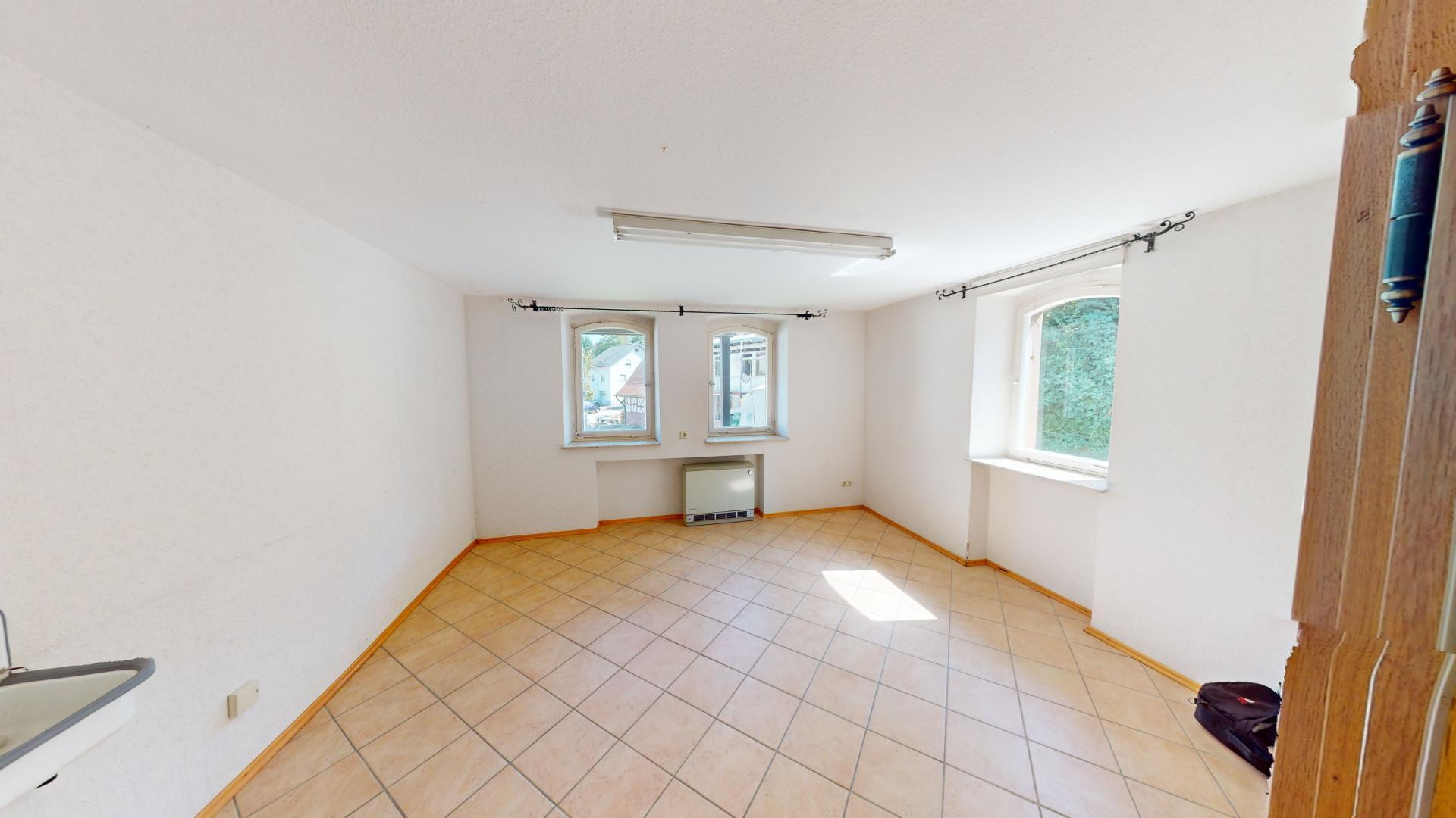charmates Einfamilienhaus nebst Garage und Lagergebäude + Option auf Bauplatz – Bannholz 2, 74834 Elztal(Rittersbach) – Vorschaubild 20