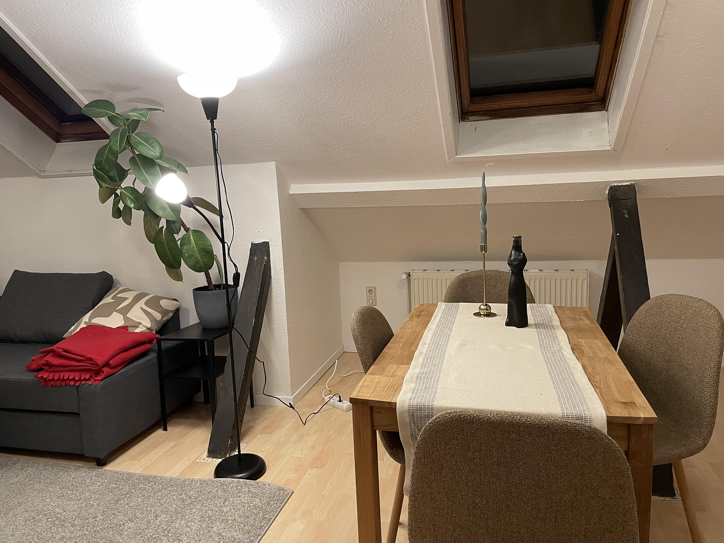 Möblierte 3 Zimmer Maisonette Wohnung in zentraler Lage zu vermieten – Mariannenstrasse 45, 4315 Leipzig(Neustadt-Neuschönefeld) – Vorschaubild 9