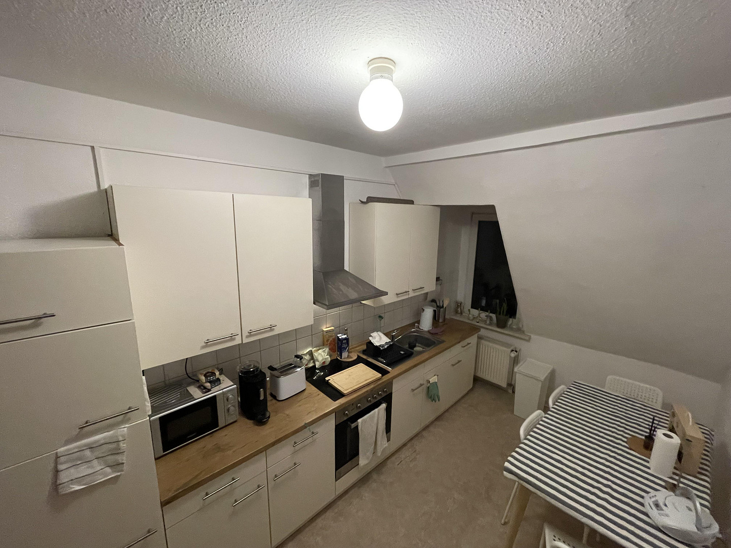 Möblierte 3 Zimmer Maisonette Wohnung in zentraler Lage zu vermieten – Mariannenstrasse 45, 4315 Leipzig(Neustadt-Neuschönefeld) – Vorschaubild 17