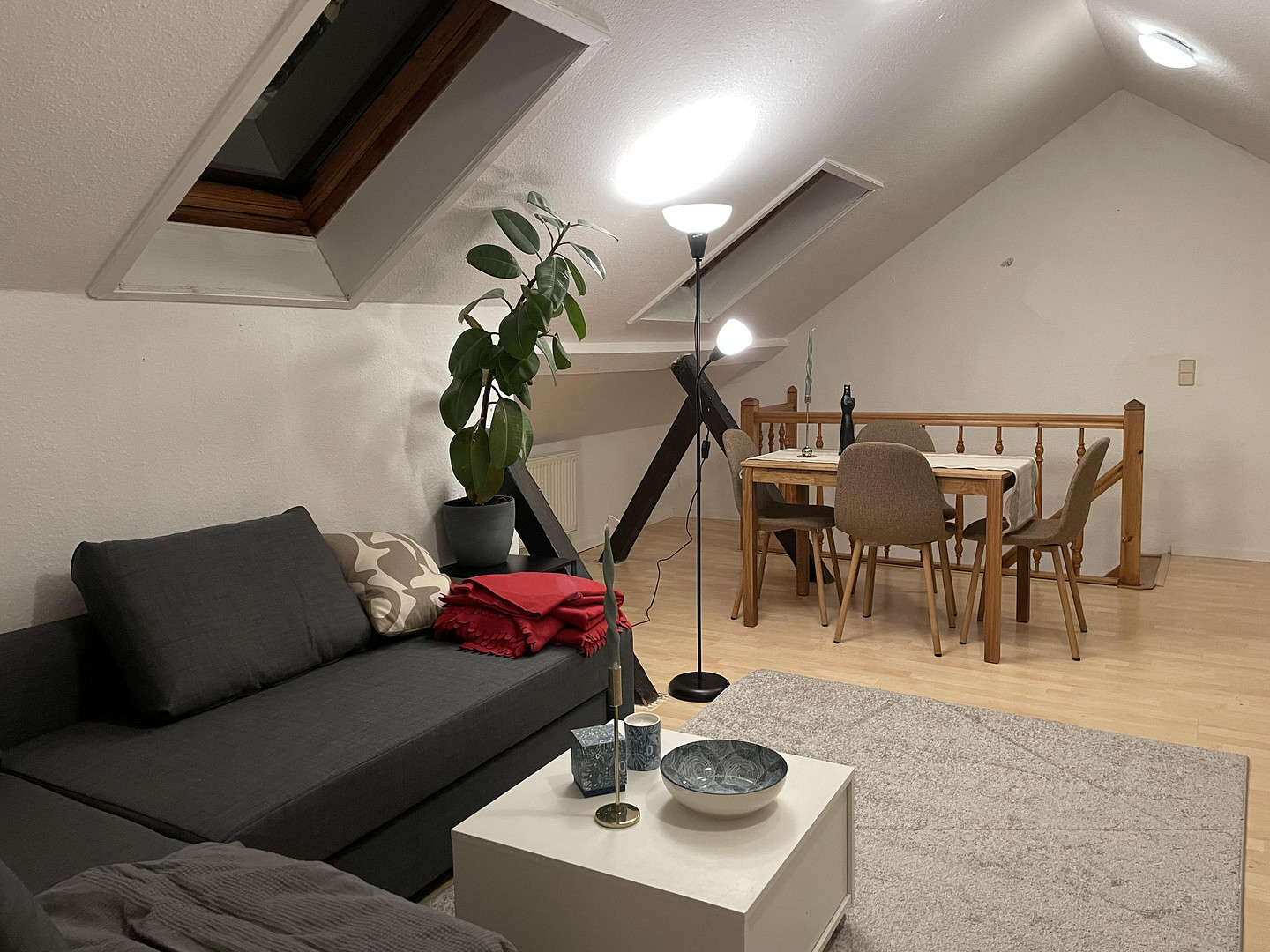 Möblierte 3 Zimmer Maisonette Wohnung in zentraler Lage zu vermieten – Mariannenstrasse 45, 4315 Leipzig(Neustadt-Neuschönefeld) – Vorschaubild 12