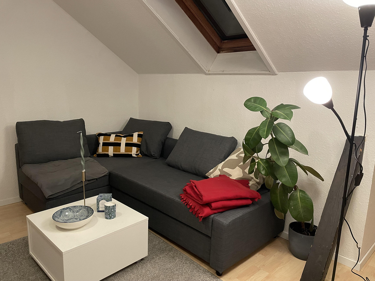 Möblierte 3 Zimmer Maisonette Wohnung in zentraler Lage zu vermieten – Mariannenstrasse 45, 4315 Leipzig(Neustadt-Neuschönefeld) – Vorschaubild 7