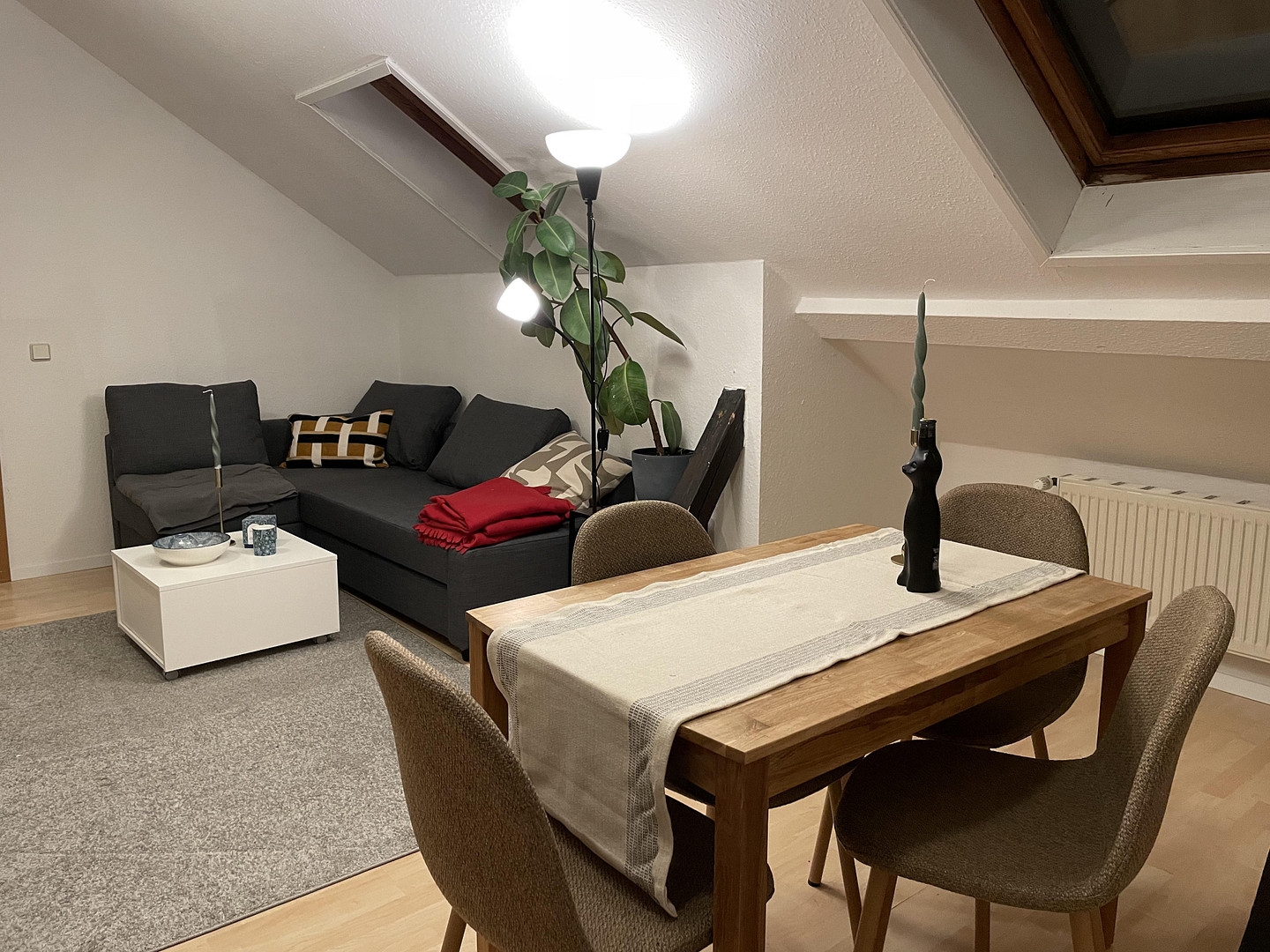 Möblierte 3 Zimmer Maisonette Wohnung in zentraler Lage zu vermieten – Mariannenstrasse 45, 4315 Leipzig(Neustadt-Neuschönefeld) – Vorschaubild 10