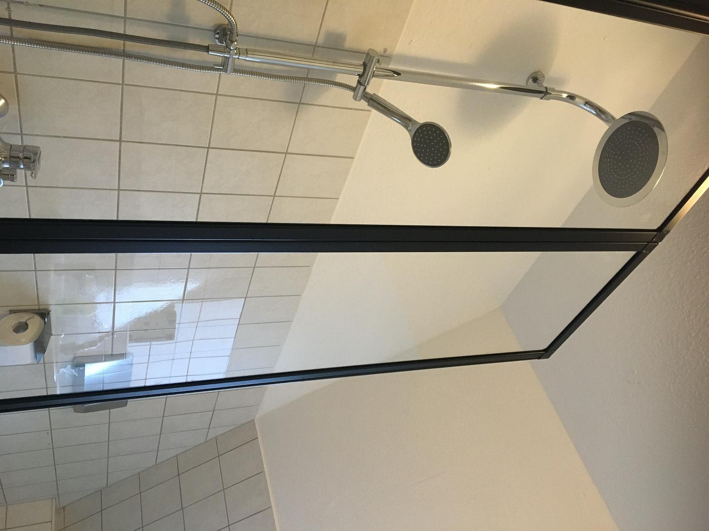 Möblierte 3 Zimmer Maisonette Wohnung in zentraler Lage zu vermieten – Mariannenstrasse 45, 4315 Leipzig(Neustadt-Neuschönefeld) – Vorschaubild 22