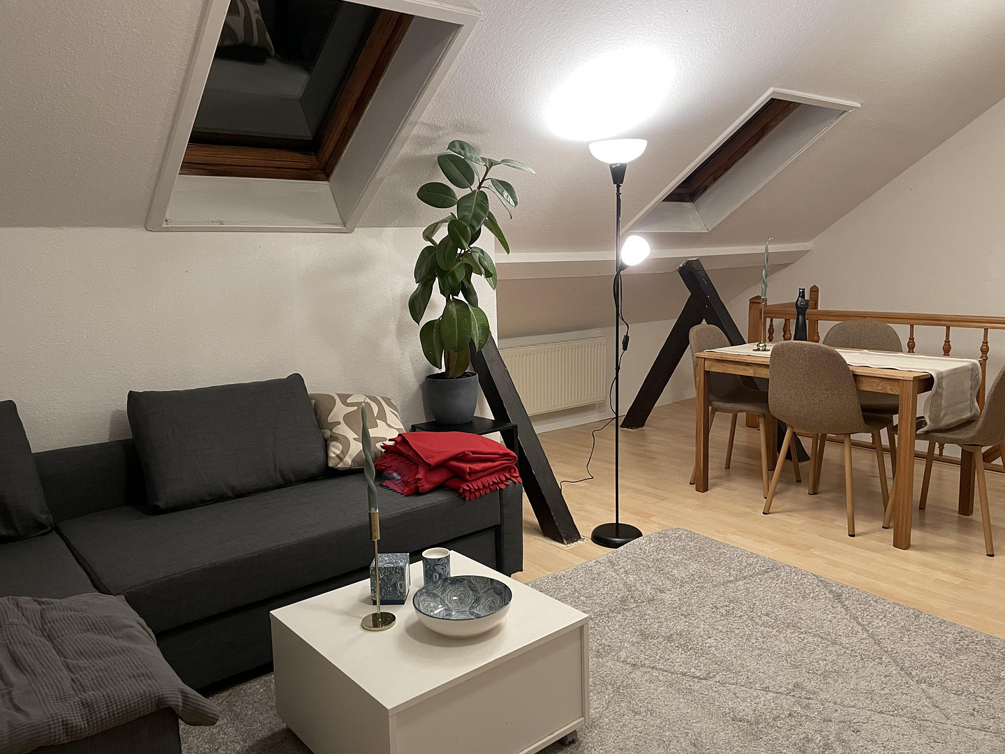 Möblierte 3 Zimmer Maisonette Wohnung in zentraler Lage zu vermieten – Mariannenstrasse 45, 4315 Leipzig(Neustadt-Neuschönefeld) – Vorschaubild 11