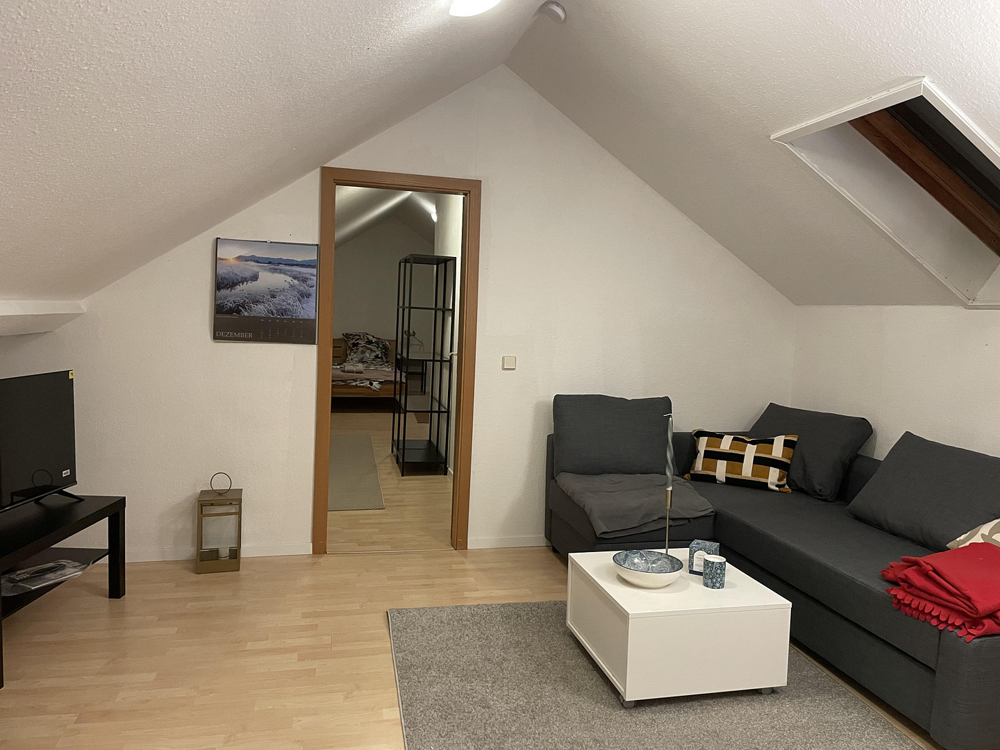 Möblierte 3 Zimmer Maisonette Wohnung in zentraler Lage zu vermieten – Mariannenstrasse 45, 4315 Leipzig(Neustadt-Neuschönefeld) – Vorschaubild 8