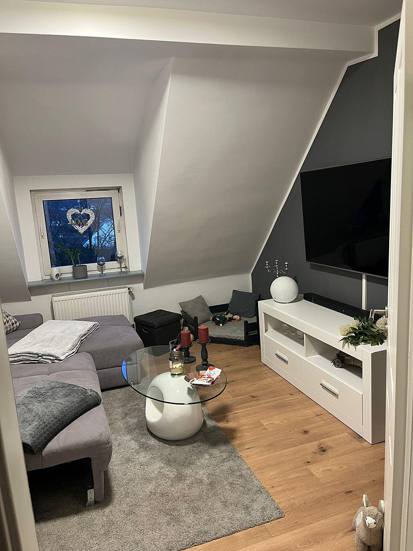 4-Zimmer-Wohnung mit EBK und Garten zu vermieten! Haustiere erlaubt! – Strucker Straße 62, 42859 Remscheid – Vorschaubild 4