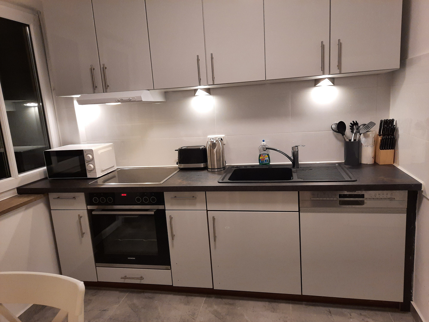 Möblierte Wohlfühloase in Augsburg-Göggingen – Perfekt als Ferienwohnung – Röntgenstraße 1, 86199 Augsburg(Göggingen) – Vorschaubild 12