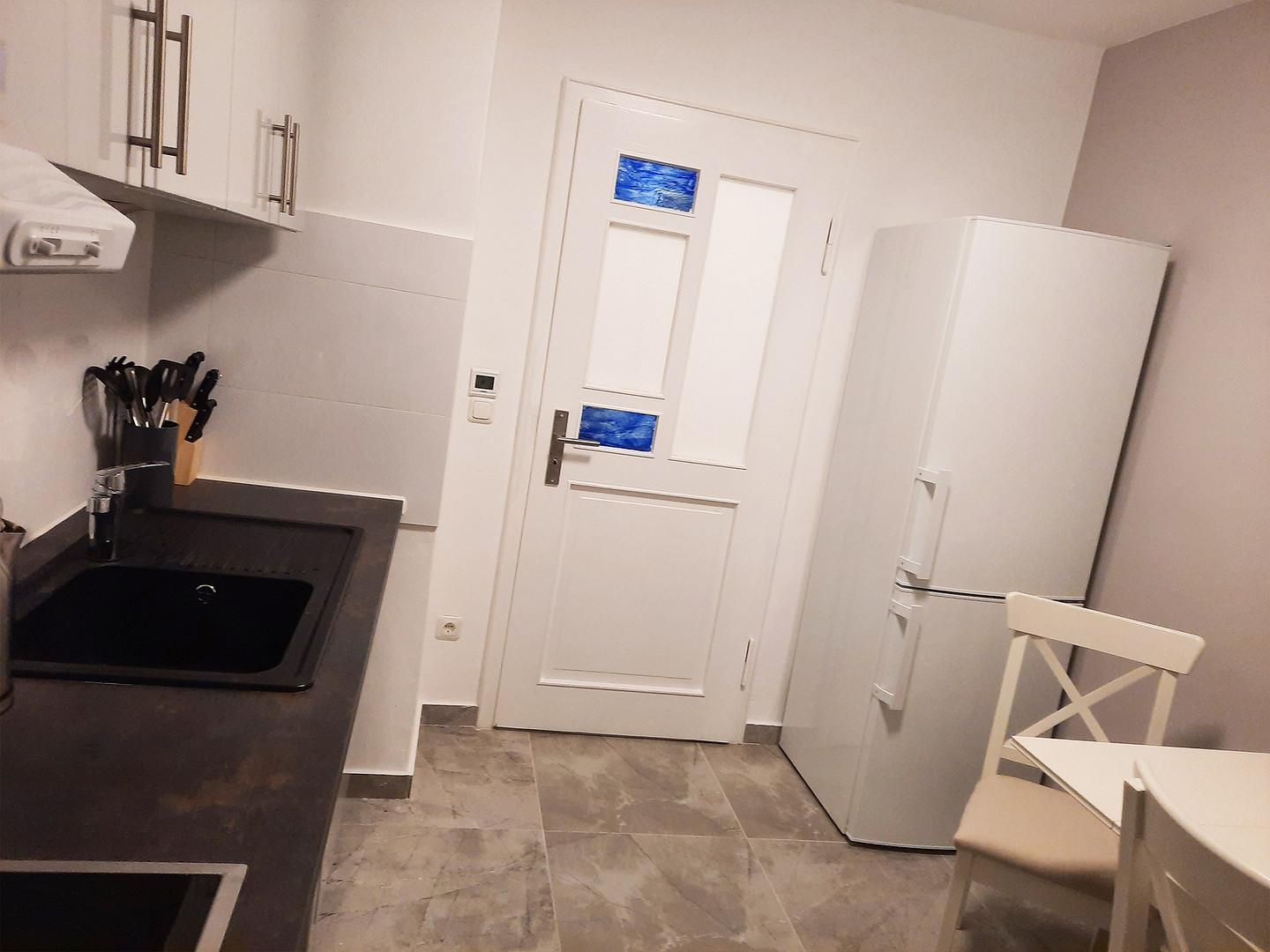 Möblierte Wohlfühloase in Augsburg-Göggingen – Perfekt als Ferienwohnung – Röntgenstraße 1, 86199 Augsburg(Göggingen) – Vorschaubild 14