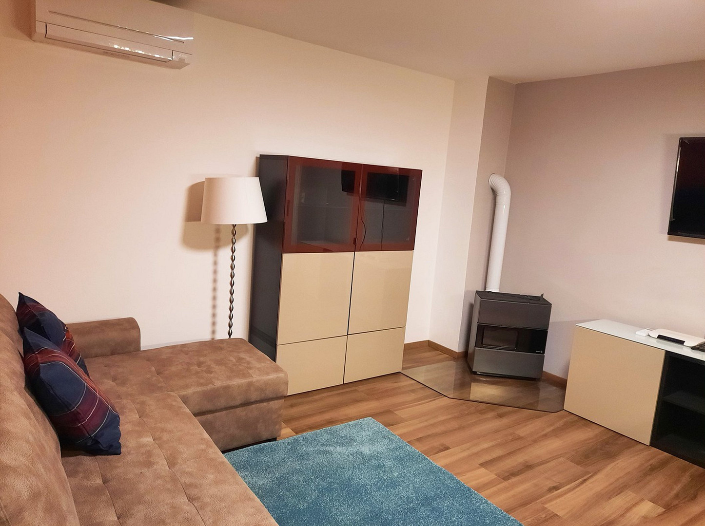 Möblierte Wohlfühloase in Augsburg-Göggingen – Perfekt als Ferienwohnung – Röntgenstraße 1, 86199 Augsburg(Göggingen) – Vorschaubild 4