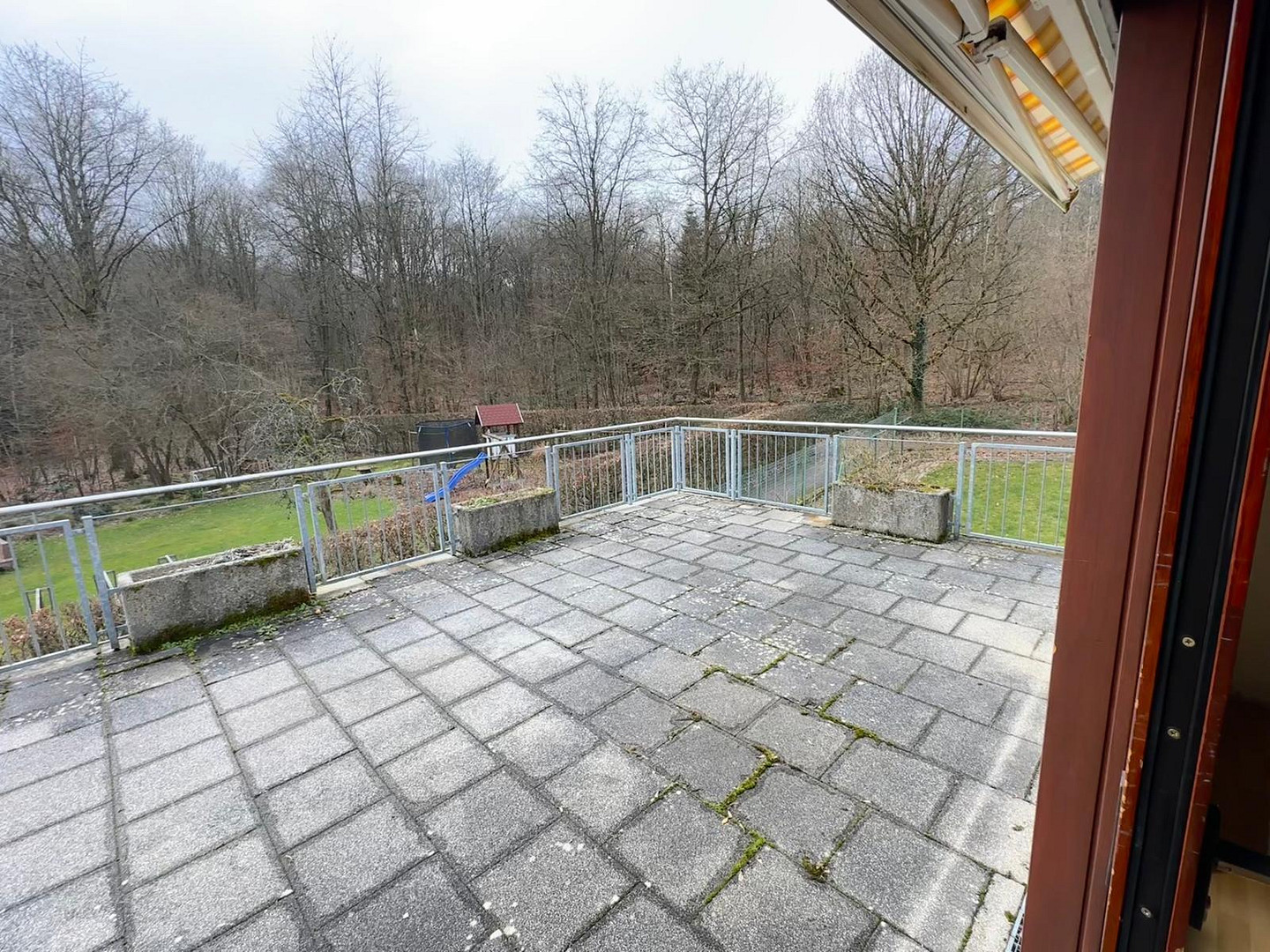 Großzügiges Mehrgenerationenhaus mit vielfältigen Nutzungsmöglichkeiten – Kelkheim – Vorschaubild 5