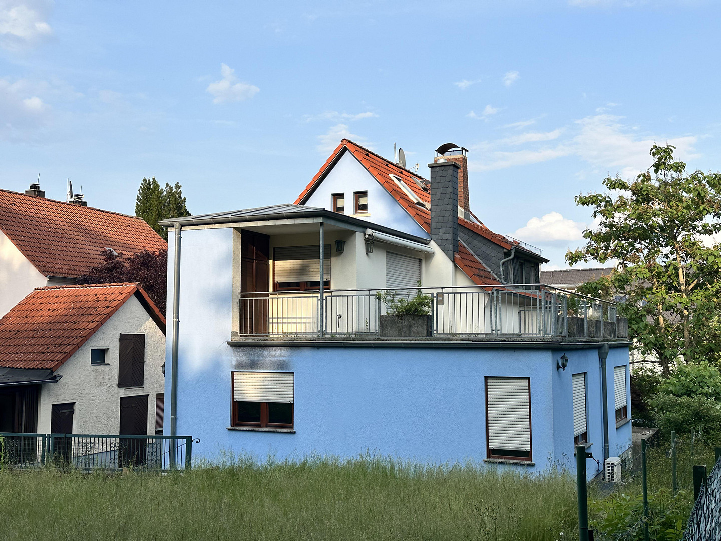Großzügiges Mehrgenerationenhaus mit vielfältigen Nutzungsmöglichkeiten – Kelkheim – Vorschaubild 6