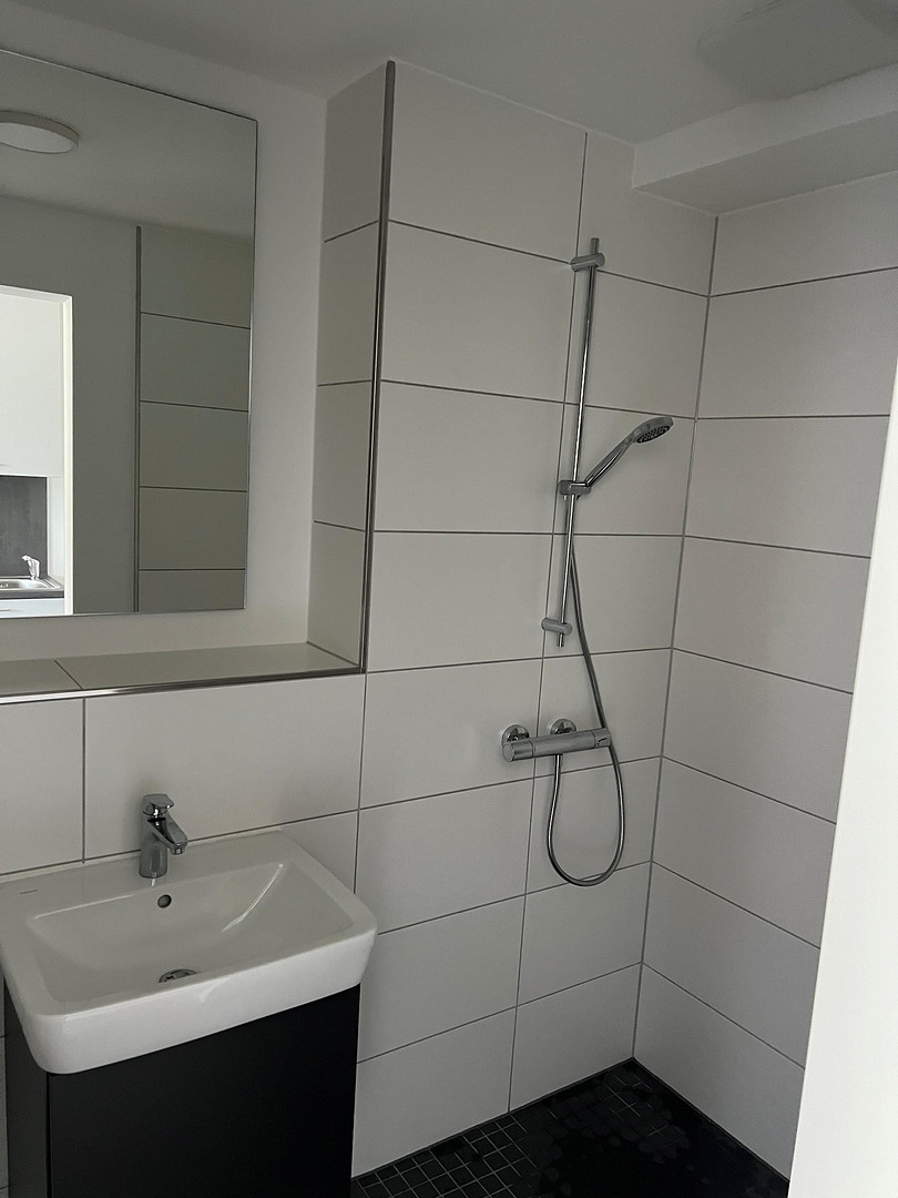 Modernes teilmöbiliertes Apartment zu vermieten - Neubau/Erstbezug – Foto 8
