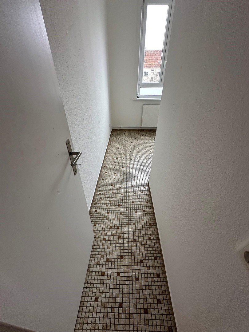 Schöne 3-Zimmer Wohnung in Hannover,  inkl. neuer Einbauküche (7) (ID1663) – Marienwerderstr. 3, 30449 Hannover(Linden-Mitte) – Vorschaubild 10
