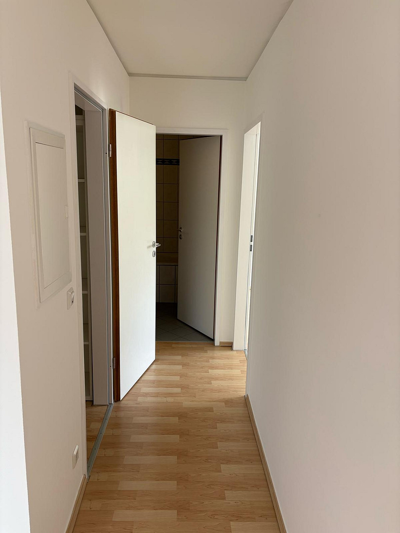 Penthouse mit EBK Und Dachterrasse im Grünen – Foto 5