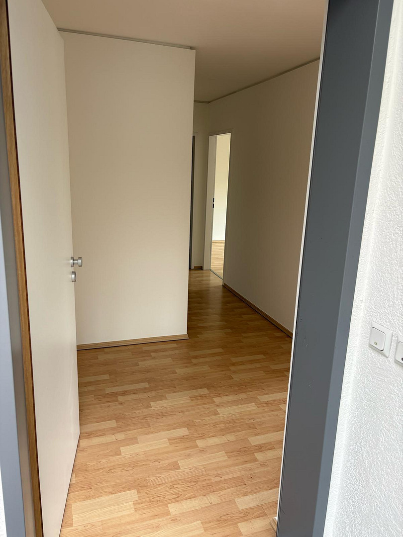 Penthouse mit EBK Und Dachterrasse im Grünen – Foto 6