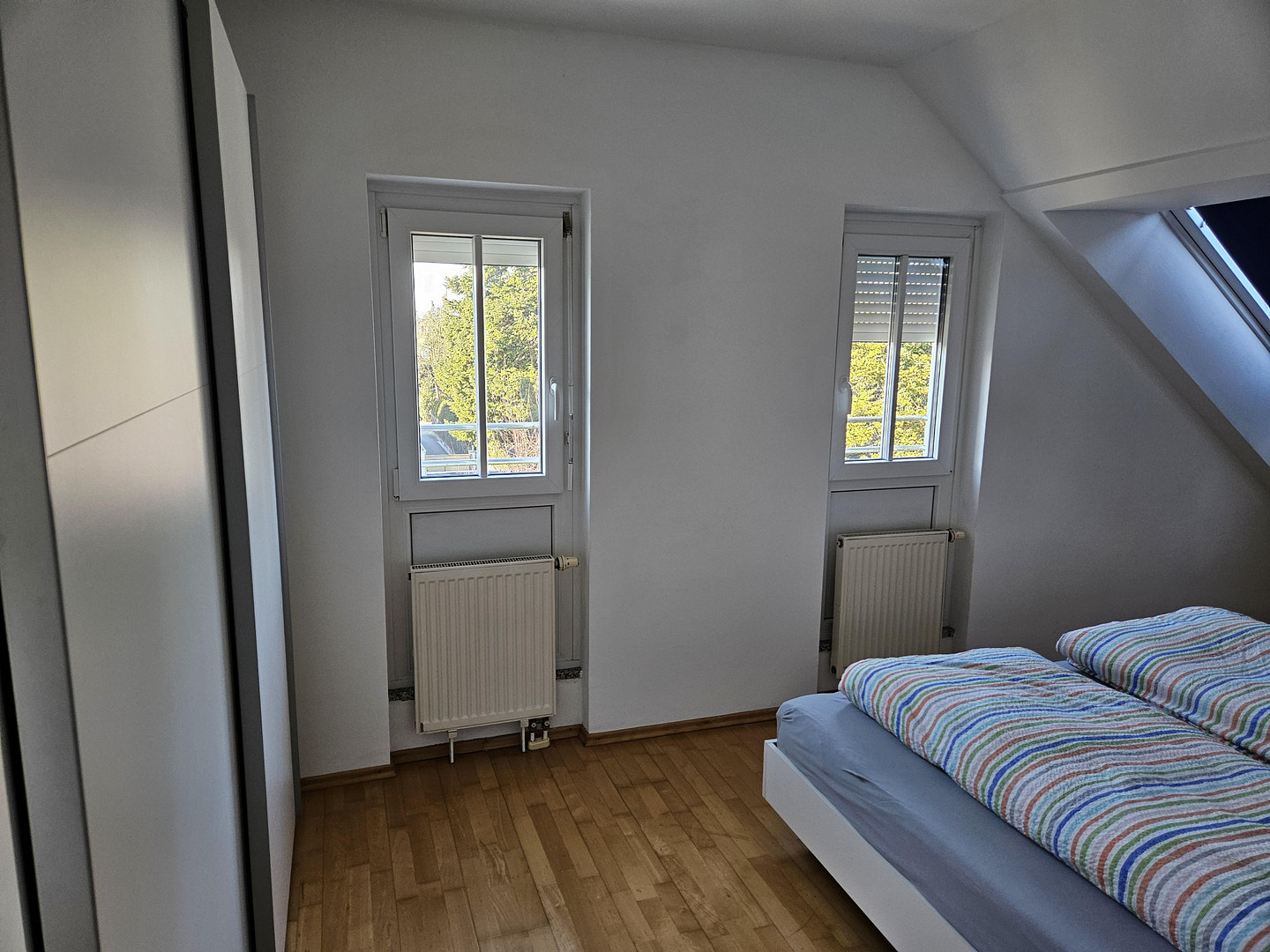 Möblierte 2-Zimmer-Wohnung mit Balkon, TG-Stellplatz und WLAN – ideal für Expats – Lerchenauer Str. 176, 80935 München(Feldmoching) – Vorschaubild 6