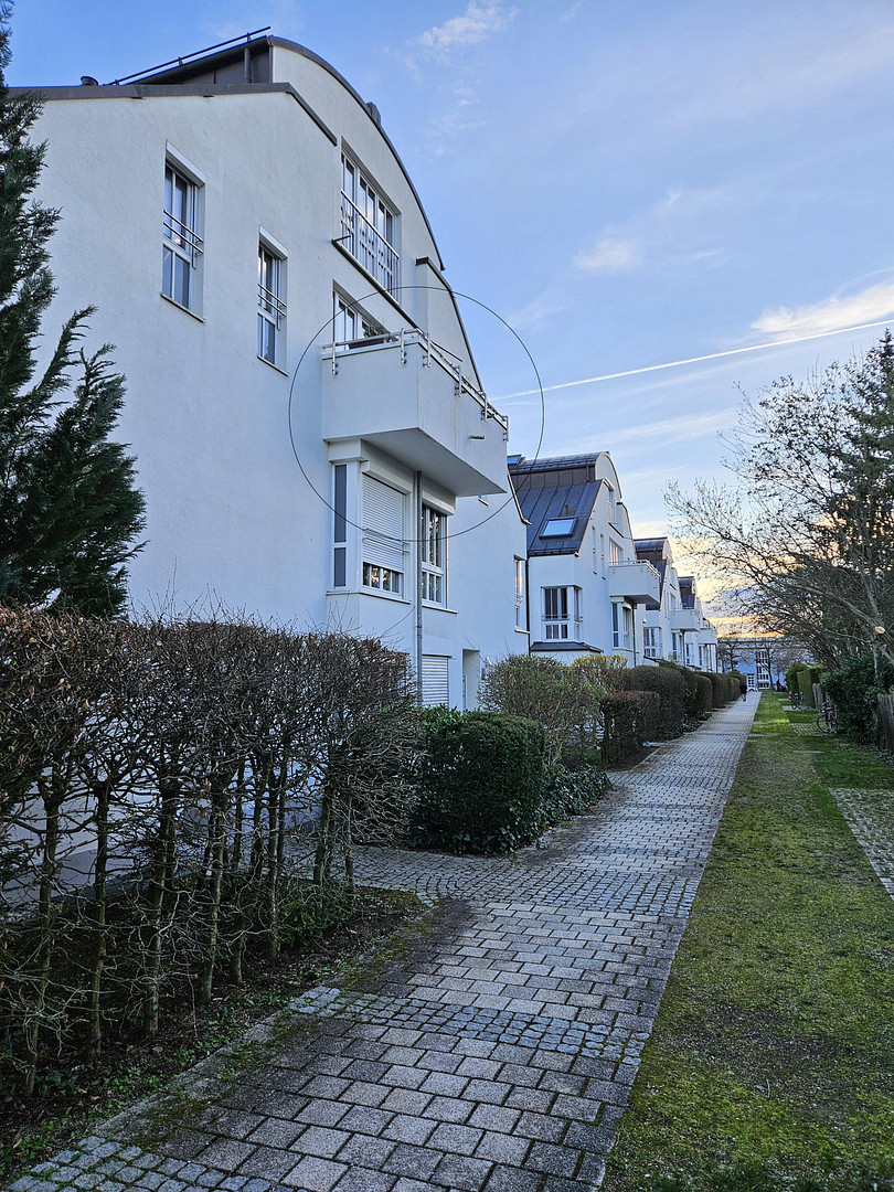 Möblierte 2-Zimmer-Wohnung mit Balkon, TG-Stellplatz und WLAN – ideal für Expats – Lerchenauer Str. 176, 80935 München(Feldmoching) – Vorschaubild 14