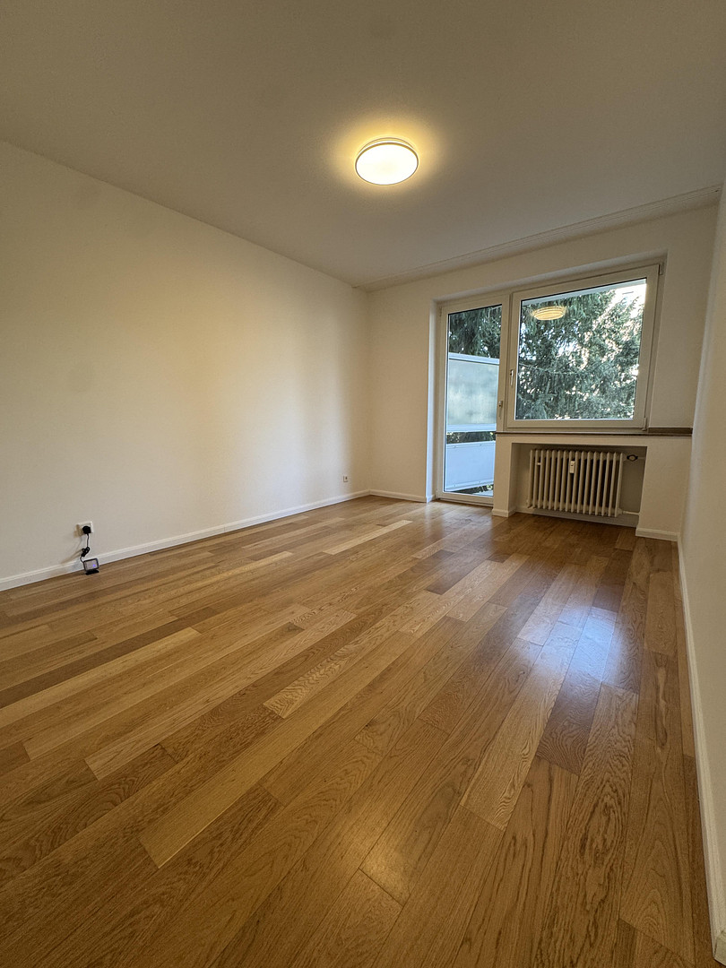 Traumwohnung in Oberkassel an der beliebten Rheinallee ab dem 1.08.2025 – Rheinallee 137, 40545 Düsseldorf(Oberkassel) – Vorschaubild 19