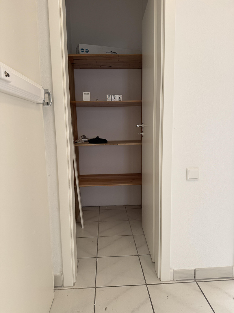 Traumwohnung in Oberkassel an der beliebten Rheinallee ab dem 1.08.2025 – Rheinallee 137, 40545 Düsseldorf(Oberkassel) – Vorschaubild 25