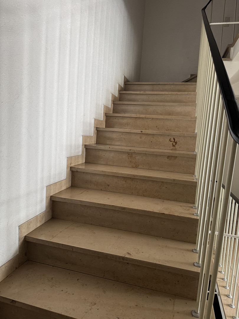 Traumwohnung in Oberkassel an der beliebten Rheinallee ab dem 1.08.2025 – Rheinallee 137, 40545 Düsseldorf(Oberkassel) – Vorschaubild 3