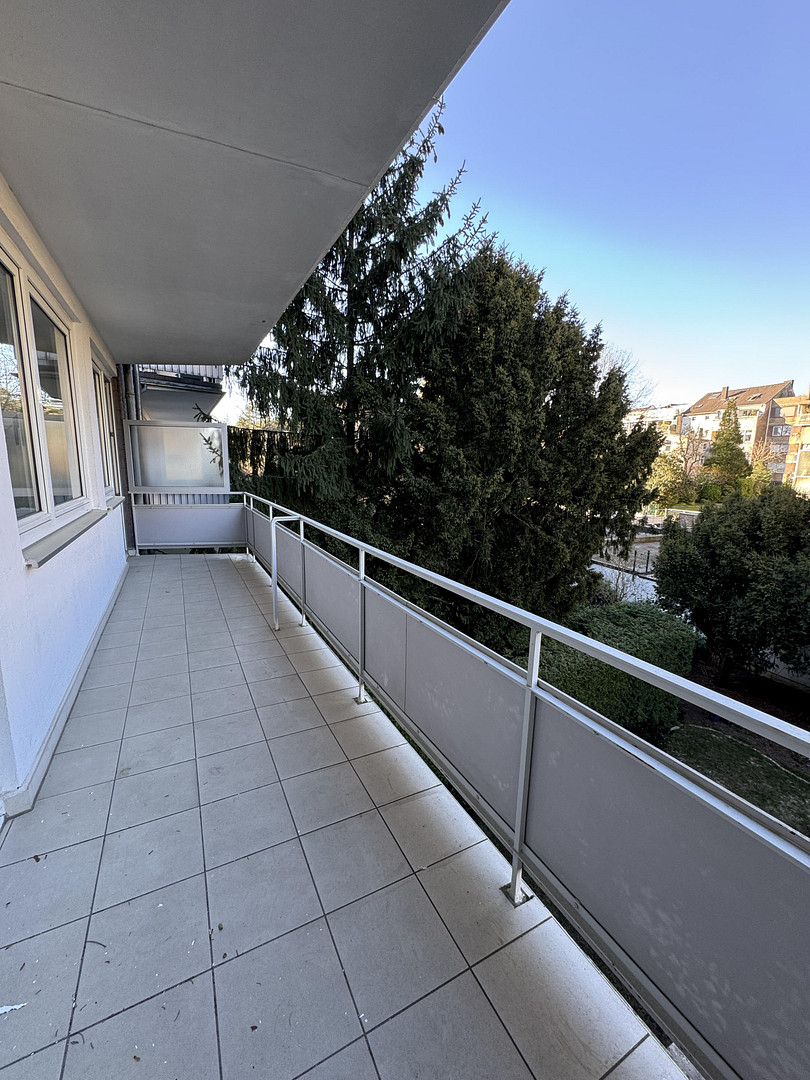 Traumwohnung in Oberkassel an der beliebten Rheinallee ab dem 1.08.2025 – Rheinallee 137, 40545 Düsseldorf(Oberkassel) – Vorschaubild 11