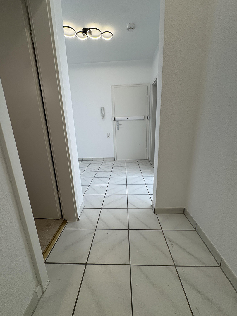 Traumwohnung in Oberkassel an der beliebten Rheinallee ab dem 1.08.2025 – Rheinallee 137, 40545 Düsseldorf(Oberkassel) – Vorschaubild 24