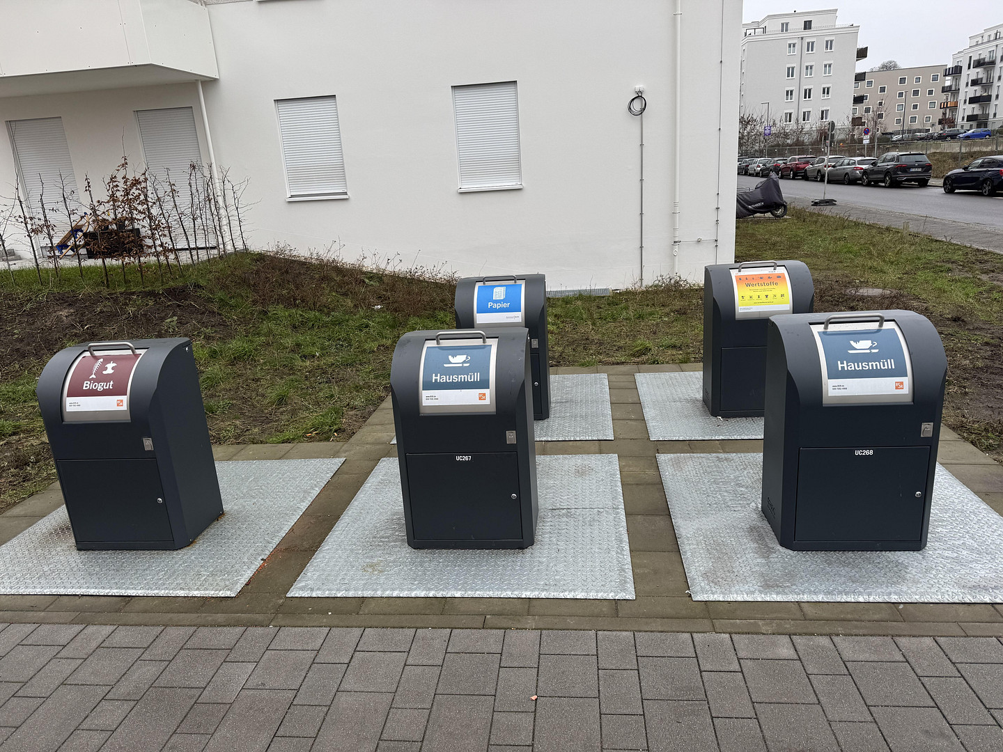 Exklusive, neuwertige 2-Zimmer-Wohnung mit garten und Einbauküche in Berlin – Parkstraße 28, 13585 Spandau(Hakenfelde) – Vorschaubild 11