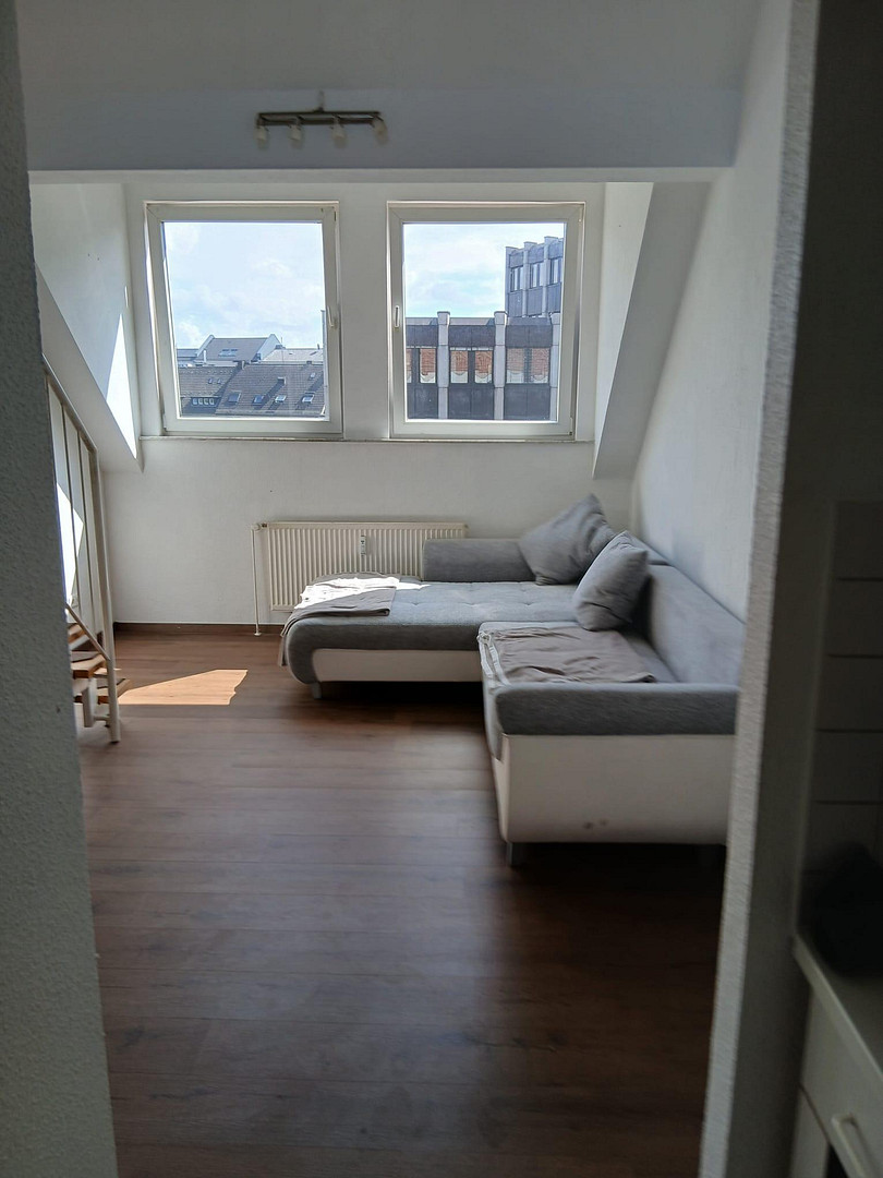 schönes Maisonette-Apartment in Essen Stadtmitte zu vermieten – Bismarckstr. 42, 45128 Essen(Südviertel) – Vorschaubild 2